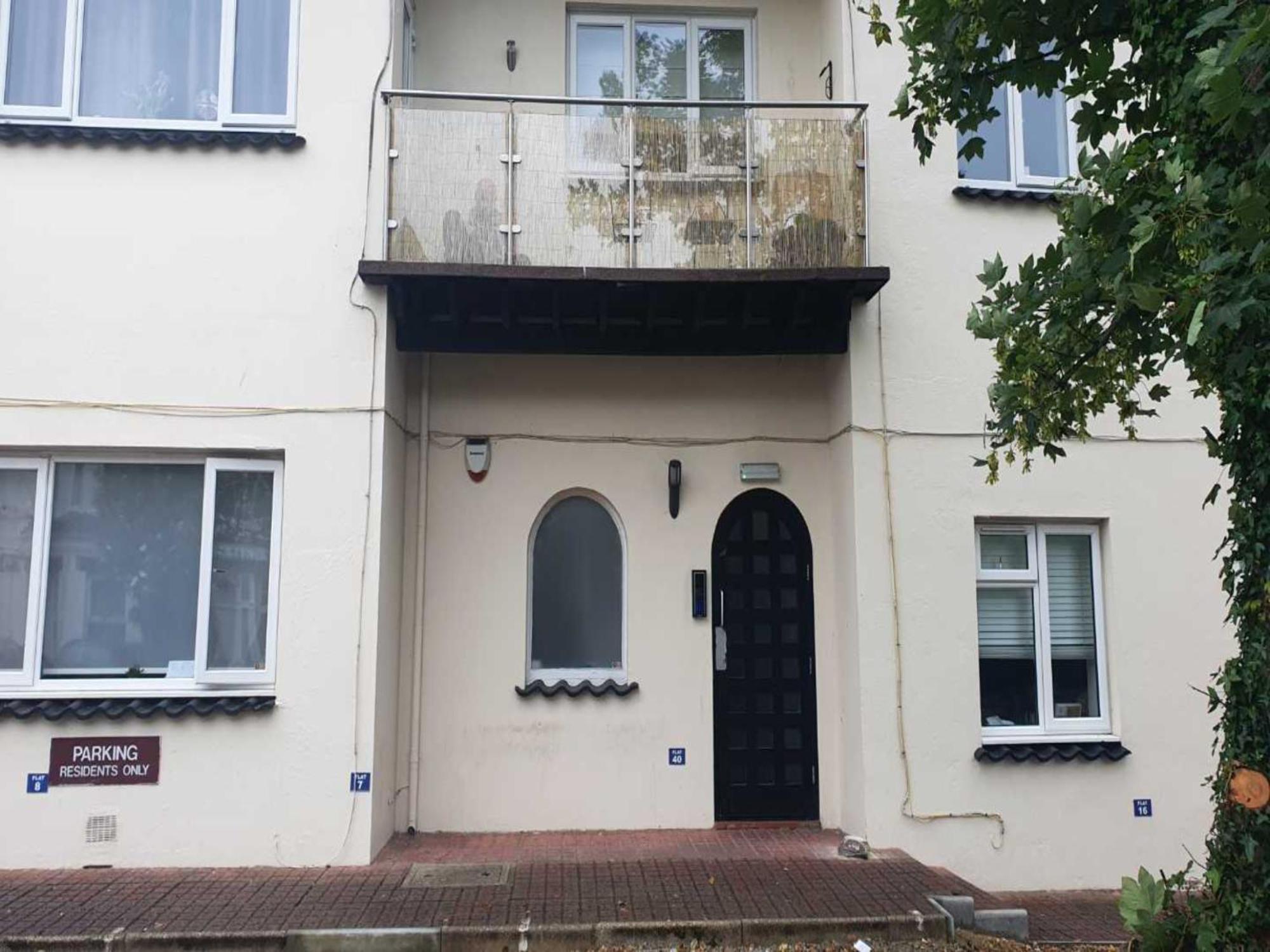 Newly Renovated Ideally Situated 2 Bedroom Flat Bournemouth Exterior foto